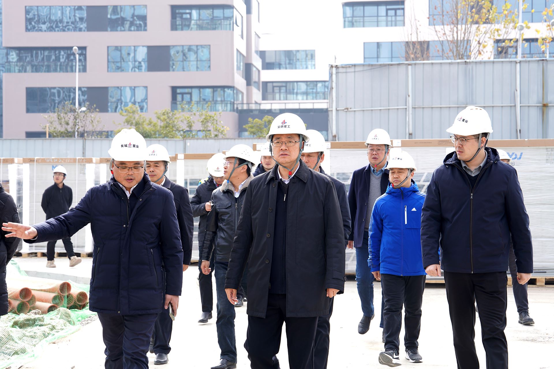 杨书记1.jpg