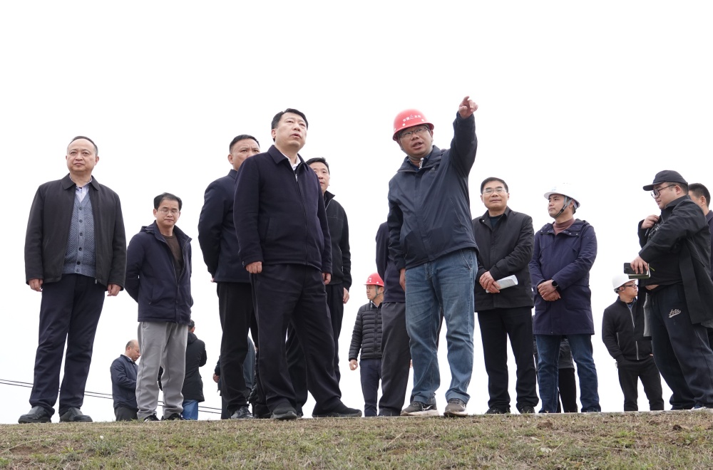 安庆市长调研.jpg
